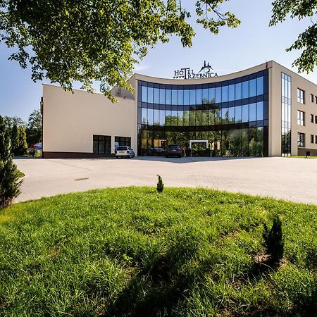 Hotel Trzebnica Exterior photo